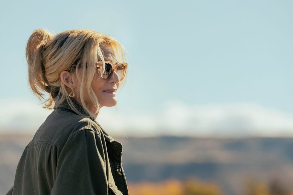 Michelle Pfeiffer as Stacy Clyburn - discovering a husband she never fully knew through his fishing journals