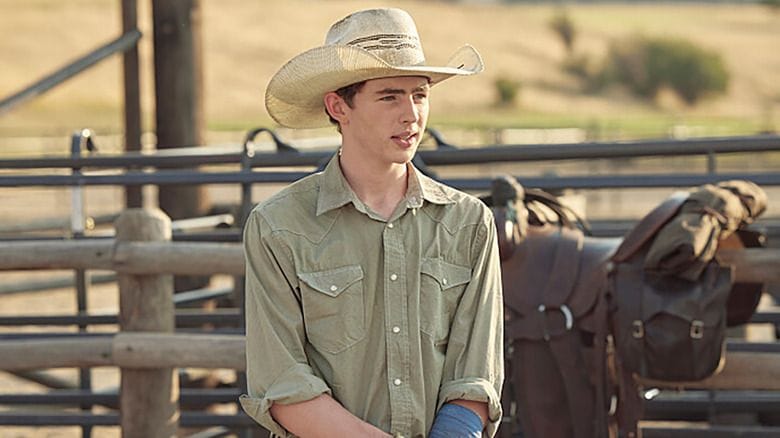 Finn Little as Carter